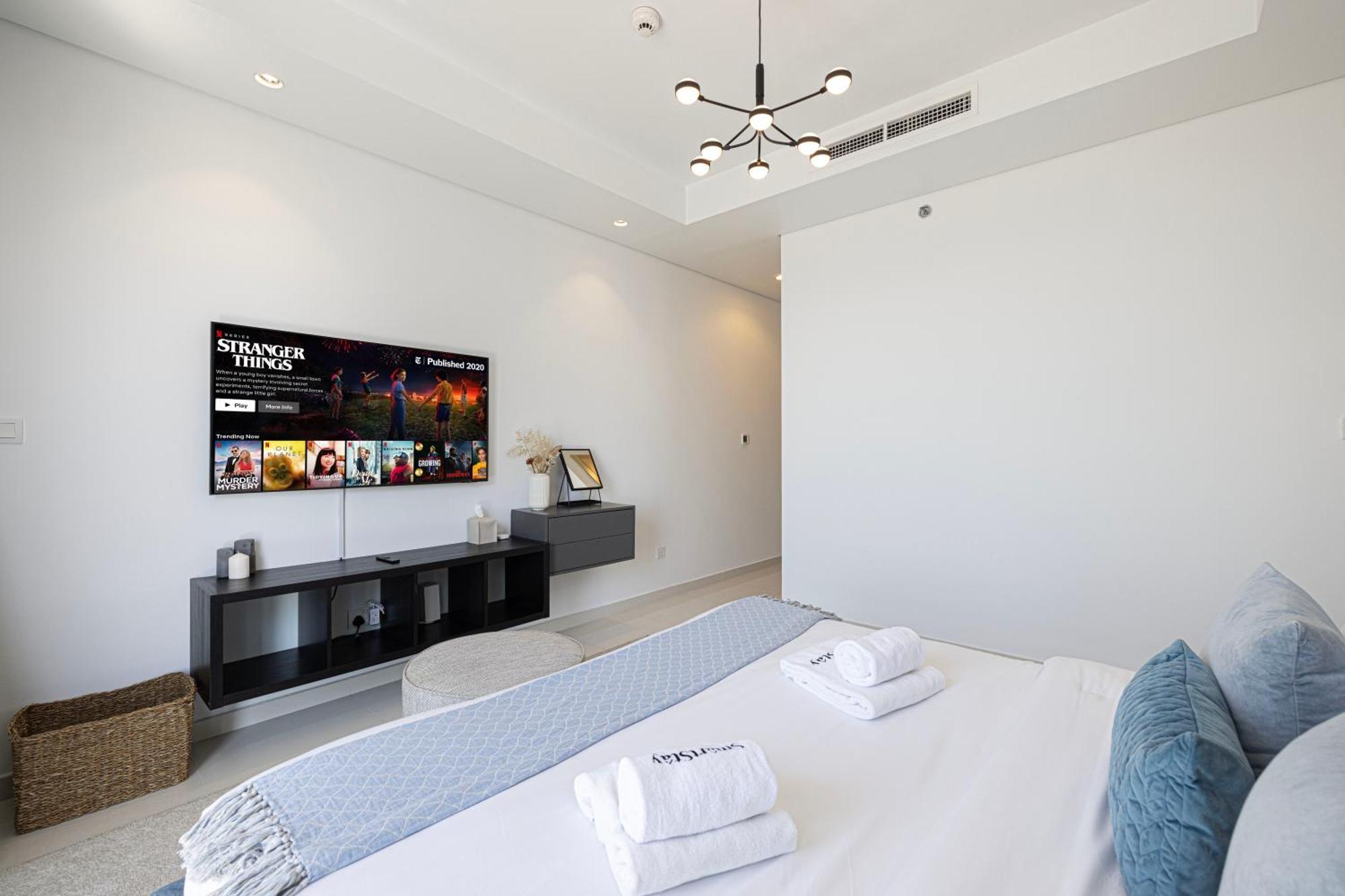 Smartstay At Paramount Tower - Sea And Downtown Views - Infinity Pool - Modern Luxury Residences * Dubai